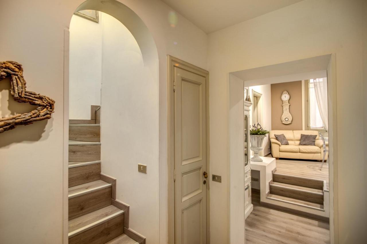 Trevi Miracle Suite Rome Exterior photo