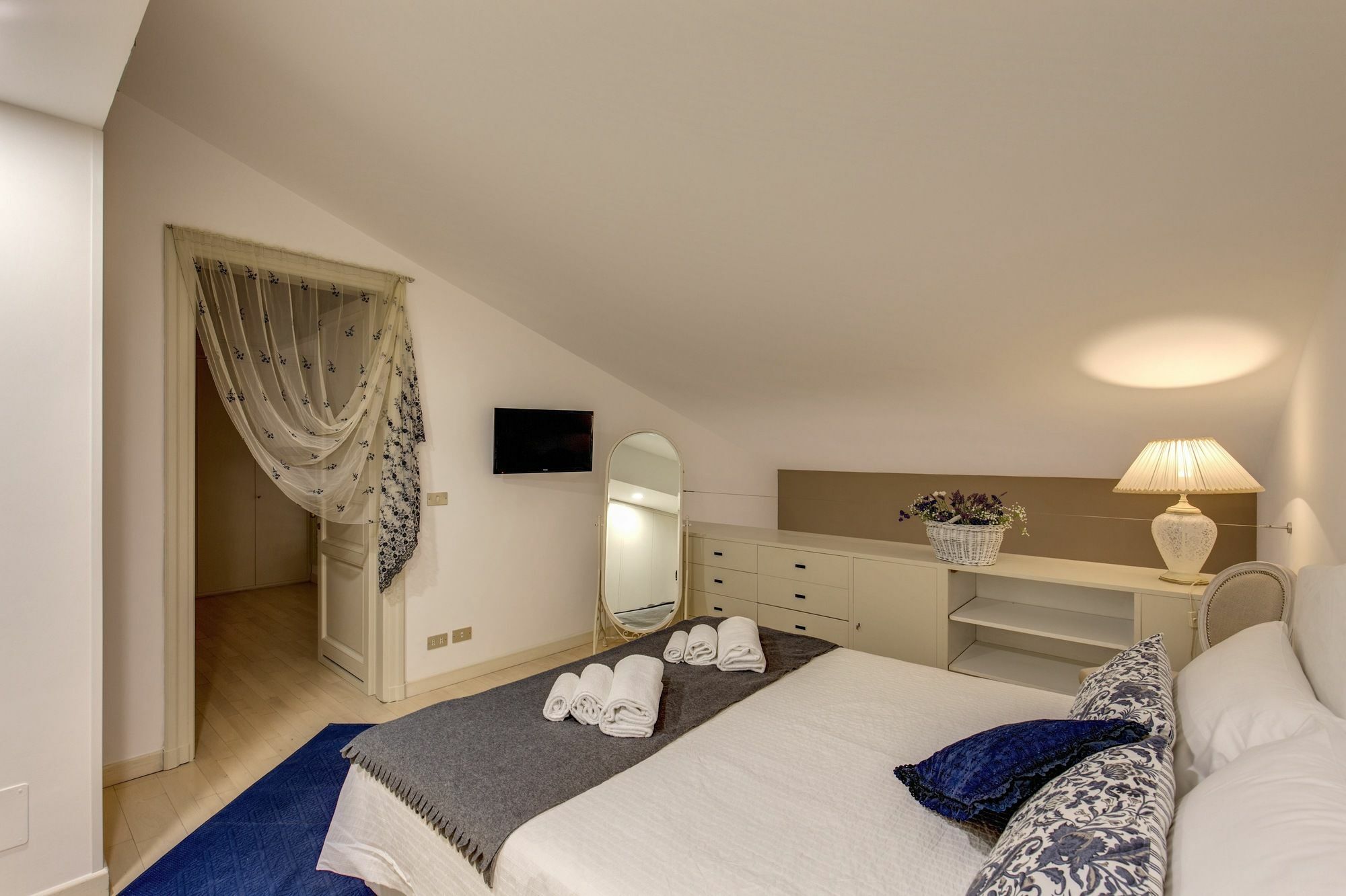 Trevi Miracle Suite Rome Exterior photo