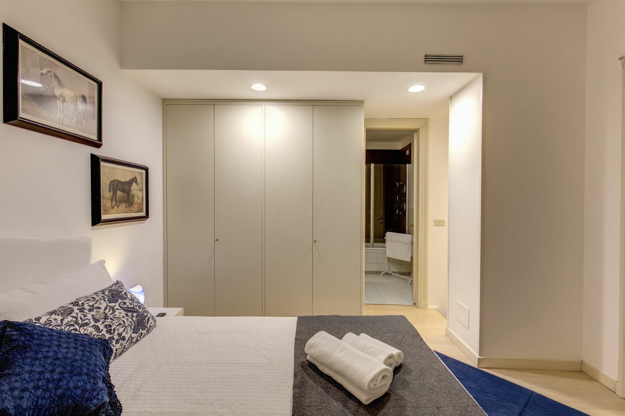 Trevi Miracle Suite Rome Exterior photo